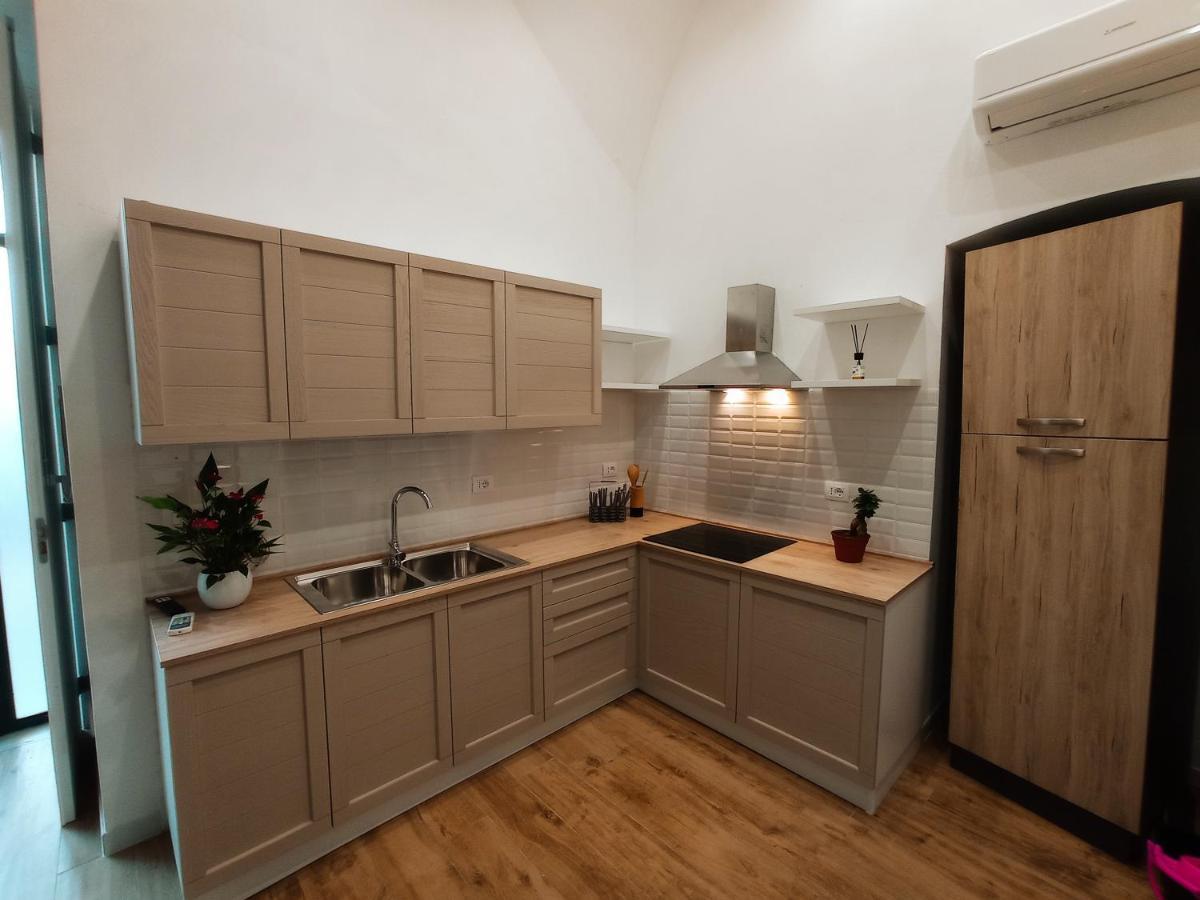 Suites Elifani Marina Trani Εξωτερικό φωτογραφία